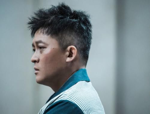  关系户|演员2：尔冬升质疑杨志刚，直言是“关系户”，好演员人设崩塌？