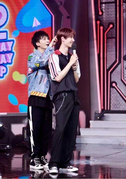  大张伟|《密逃》王一博出现了？当大张伟喊出他的名字时沸腾了