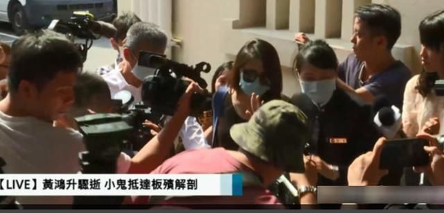  白色|小鬼黄鸿升遗照曝光，爸爸忍痛挑选：是他最喜欢的照片