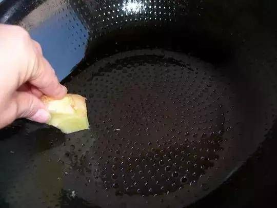 也不会|如何煎豆腐不碎、煮水饺不粘、做鱼味不腥呢?秘诀教您,太实用了