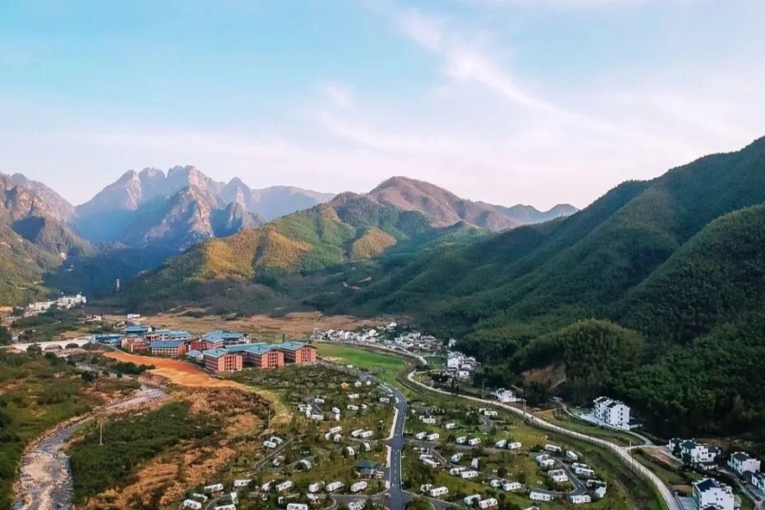  上榜|冰镇过的夏！黄山市两处上榜第四届“寻找安徽避暑旅游目的地”！