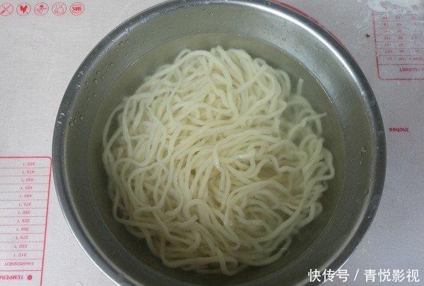 1勺|家常红烧牛肉面的做法,记住这几点,味道不比面馆差,吃着真过瘾