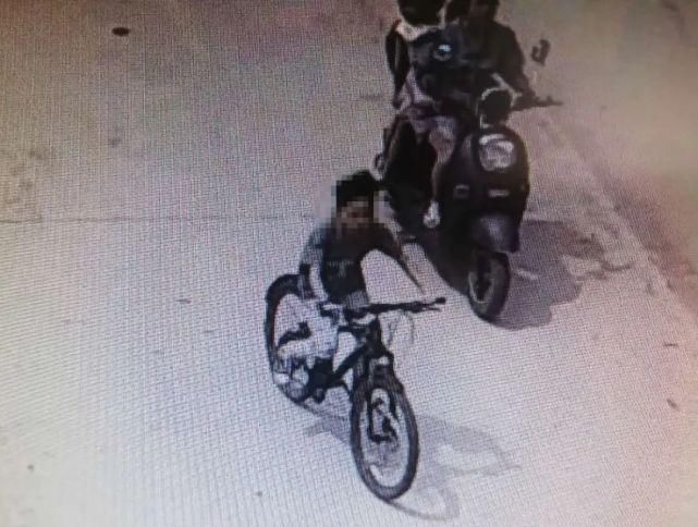 连续|田林警方两小时连续破获两起未成年人盗窃自行车案件