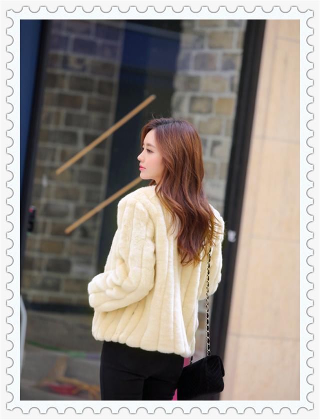 温婉|每日图鉴:温婉柔顺,美丽动人!