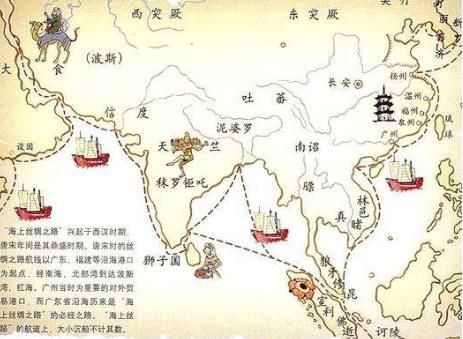  总人口|也是一个由华人撑起来的小国家，其中华人约132万，新加坡总人口达到177.5万