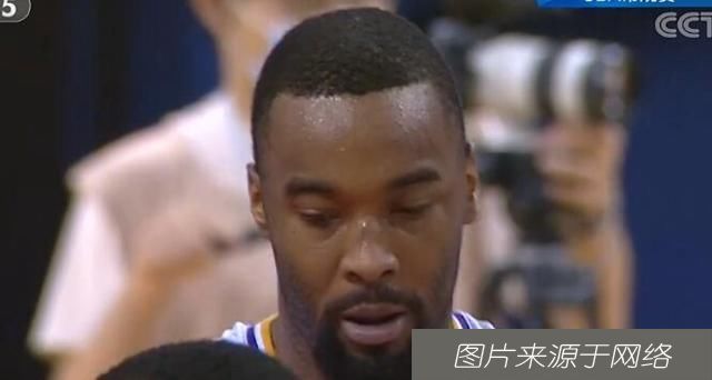 防下|够硬！一对一，周琦连续3次防下北控大外援！央视解说：真打不了