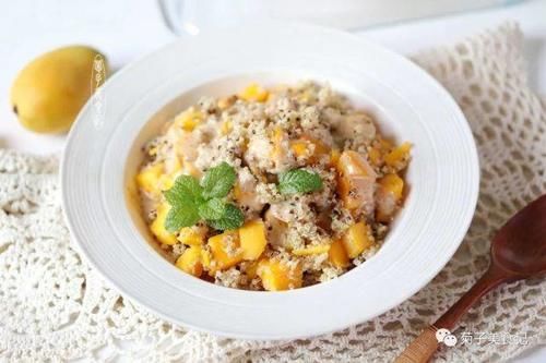 简单|在家自制芒果藜麦沙拉,常吃增强抵抗力,简单易学别错过