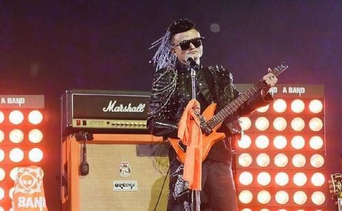  头盔|头盔一戴，谁都不爱！美团饿了么的头盔之争开始了