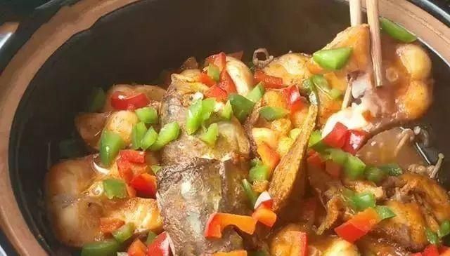  清洗干净|草鱼新做法，不煎不炒不蒸，鱼肉嫩滑香气四溢
