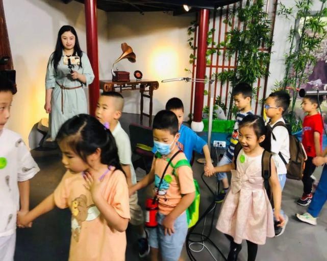  电视节目|哇~扬州广电迎来“小主播”！