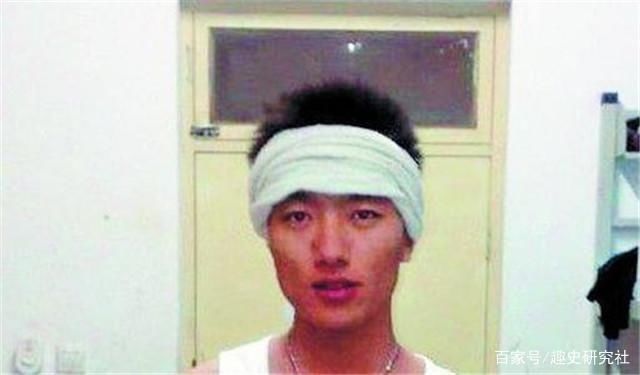 回到|“我爸是李刚”李启铭，重新回到社会，家人不认企业不要