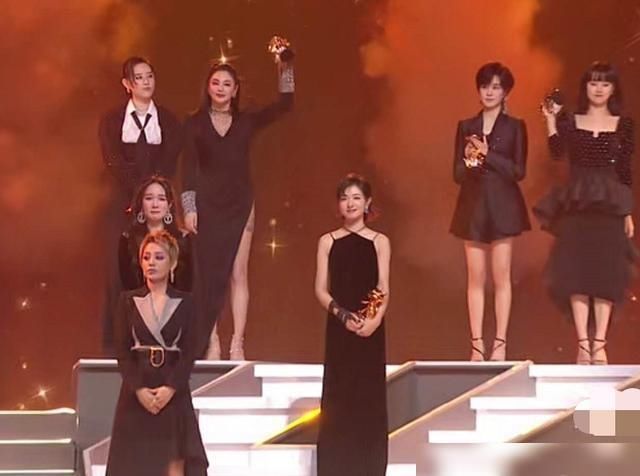  落选|《浪姐》成团夜最终名单公布，实力大咖落选，全团半数人气王者！