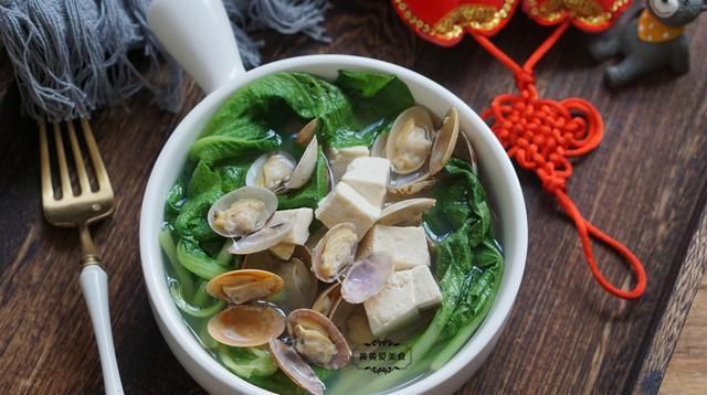  倒入|立秋后这菜2块钱一把，熬汤特鲜美，清热祛燥，这个秋天都精神