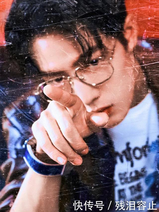  导演郭靖宇|只因导演的一个举动，肖战又回到话题中心，支持与反对者互不相让