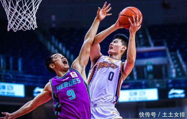 巩晓|爆大冷!巩晓彬忍不住爆粗口,山东完全没状态,CBA第16完美收官