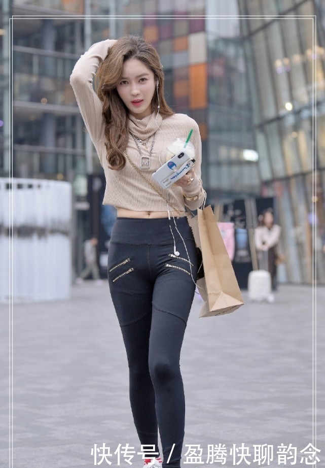  展现|卡其色风情女孩穿搭，展现不一样特色！