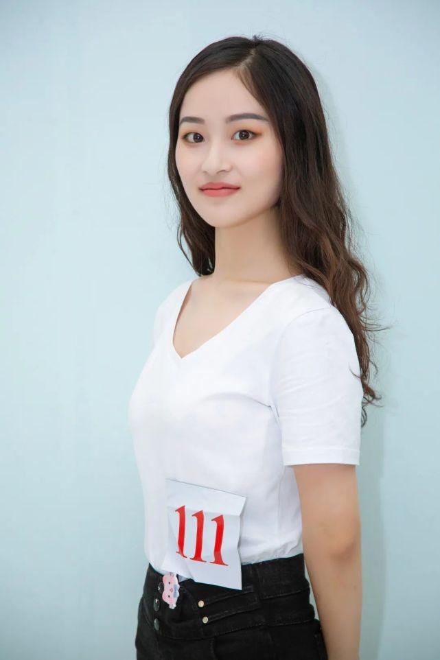  重庆|80位重庆小姐复赛选手齐亮相，小姐姐邀你投票喽！