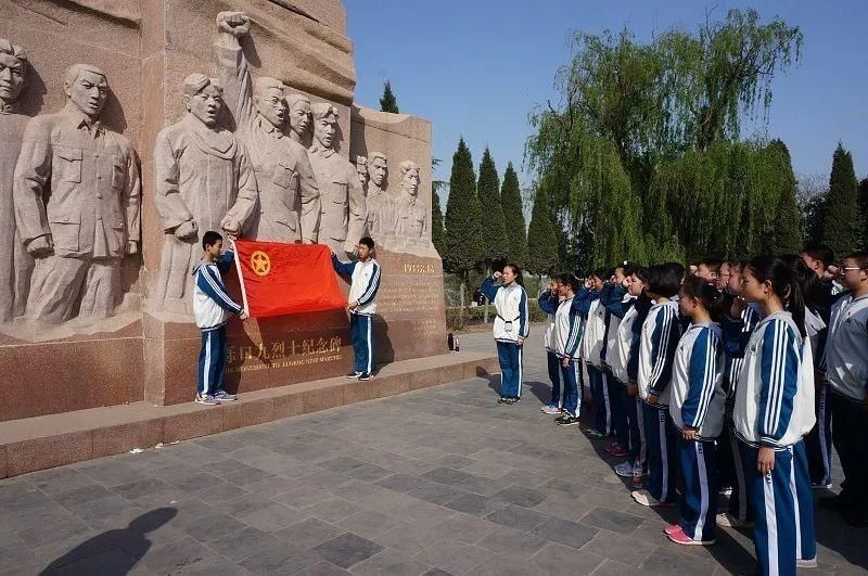 礼赞|礼赞筑梦人⑨ | 济南市教书育人楷模刘君