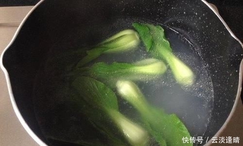 此种|豆腐当饺子皮?此种饺子爽滑无比,入口即化味道倍鲜