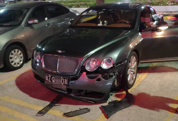  宾利|深夜，广东女子开着300万的宾利去搓麻将，车停楼下被人撞损20万！