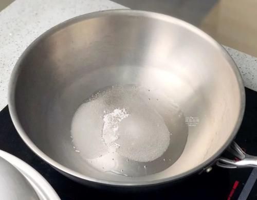  鹅妈妈钛晶|一杯能嚼着吃的奶茶，香浓丝滑，不含一点儿添加剂