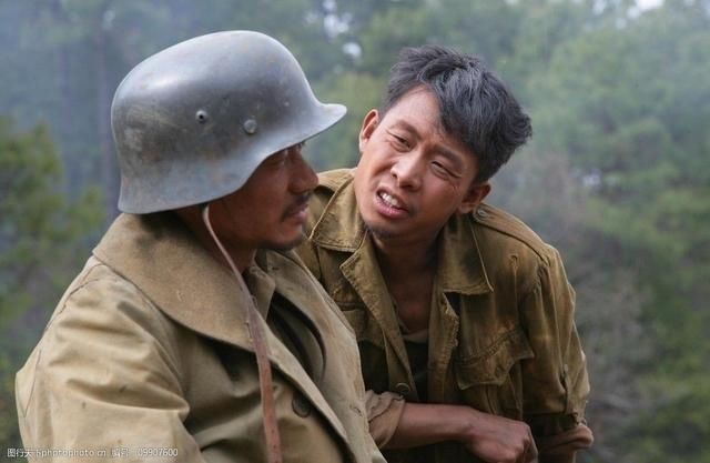 皮包骨|妻子是央视女主播,曾让全剧组女人下跪,42岁张译近况瘦成皮包骨