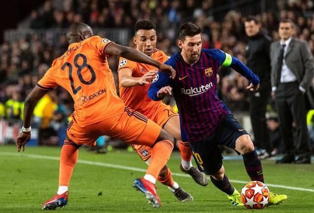  完败|7.82分！C罗赛季评分出炉，连续2年拿意甲MVP，隔空对决完败梅西