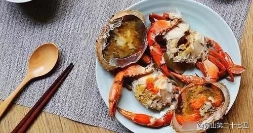  美食的时|螃蟹为什么一蒸就老，来来来，教你一招