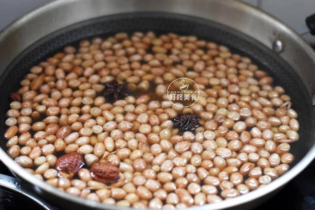 不用|花生米新吃法,不用炒不用炸,仅简单2步就喷香入味,好吃不上火