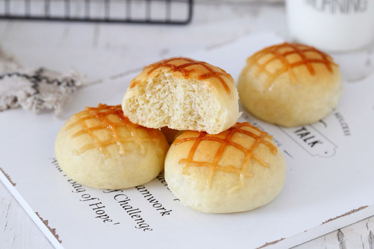 松软|土豆泥还能做面包，色泽金黄、咸香松软，带给你不一样的味蕾体验