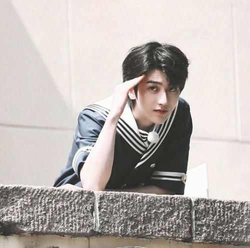  两极分化|《奔跑吧》即将收官，蔡徐坤遭受争议，口碑两极分化严重？