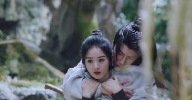  王一博|汪涵问赵丽颖，拍戏的时候王一博请你吃过饭吗？丽颖：他在减肥