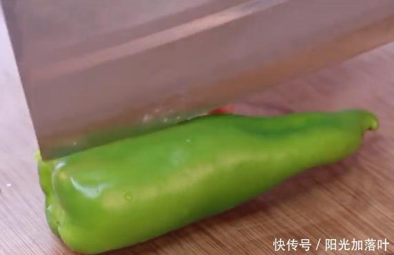 食用|鸡蛋还在煮着吃,炒着吃吗这样做既方便又美味,小朋友特别爱吃