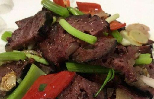  利于|口感丰富有嚼劲，香辣可口开胃下饭，一大盘不够吃