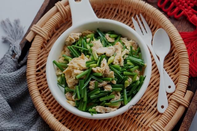  鸡蛋|立秋最该吃的不是黄瓜，而是它，2块一把，清热祛燥，鲜掉眉毛