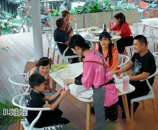 素质|当赵丽颖被小朋友叫阿姨,看看她说了啥,素质装不出来