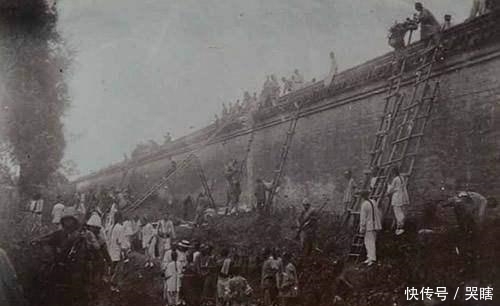 慈禧|最后一年李鸿章经历了什么?算计很多,但不躲争议事,结局很悲怆