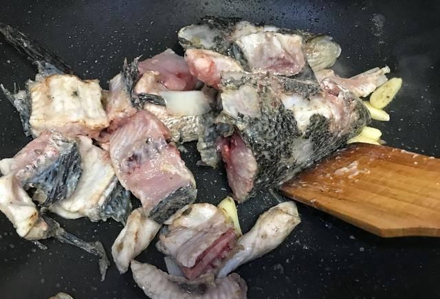 酸菜鱼|酸酸辣辣的酸菜鱼,保证吃过之后不想吃别的鱼