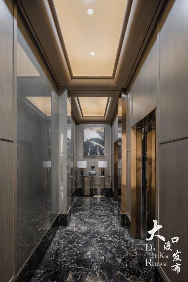  俯瞰|360°俯瞰九宫庙商圈！大渡口这家酒店给你轻奢感受、云端体验