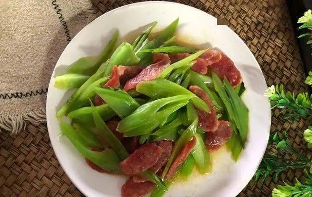  盘中备用|7月底，条件允许的话，这食材要多吃，是菜也是药，错过等明年