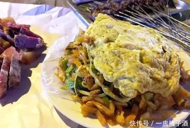 老板|馋到灵魂!陕视新闻记者采访,遭遇最“傲娇”烤肉店老板“狂怼”