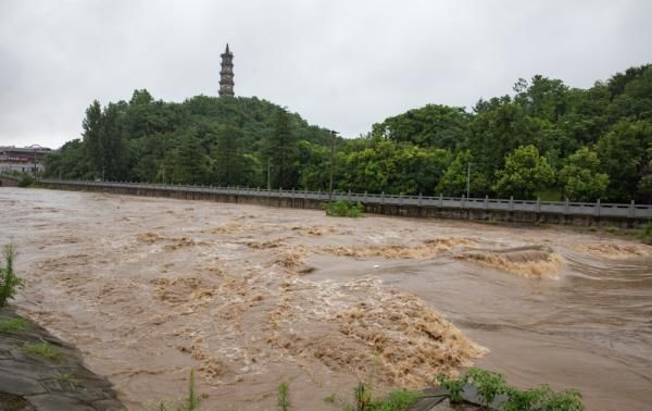 风雨同舟|安徽霍山：风雨同舟筑安澜