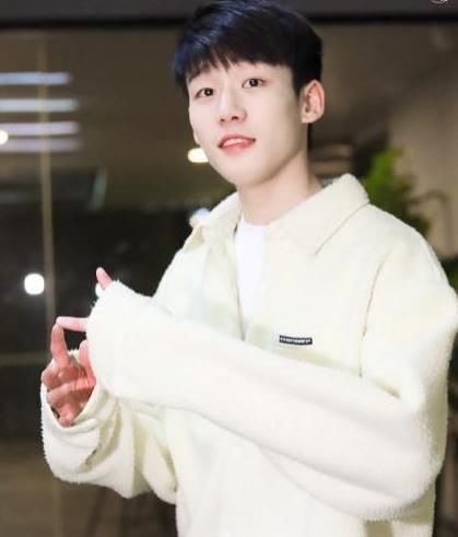  海选|《创造营2021》撞上《青你3》，选手生图已经抢占先机，质量堪忧