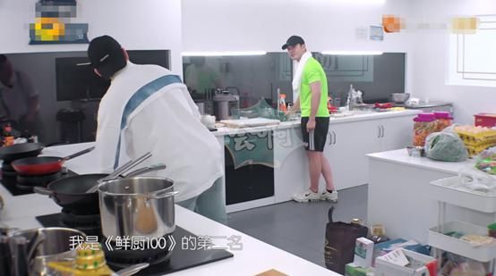 强大|《中餐厅》强捧两位新人,镜头比赵丽颖还多,个人背景还很强大