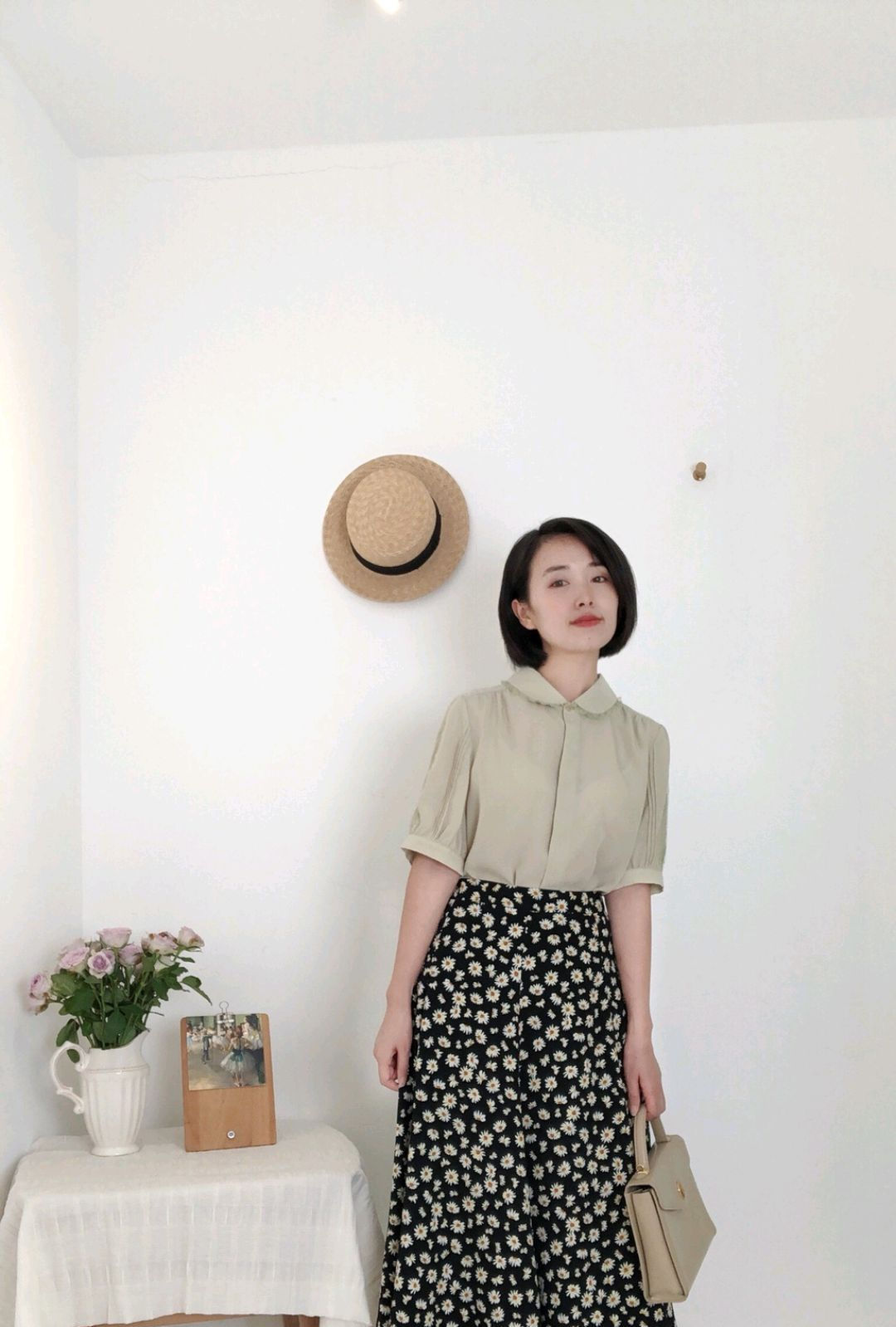  高级|夏日穿搭想要穿出高级很简单，清爽的半身裙，既时髦又减龄