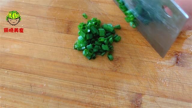  滑嫩|西红柿鸡蛋汤很多人第一步就错了，大厨教你窍门，蛋花滑嫩又美味