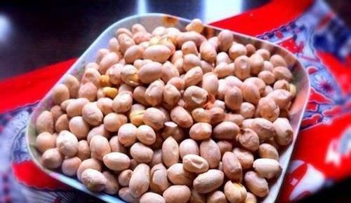  油炸|花生米不要再用油炸了，这种做法简单又好吃，关键吃着还健康