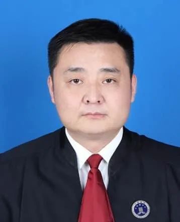 法治|【法治版】开学了，凶猛的骗局也来了。《警方提醒》擦亮眼睛，注意防骗。