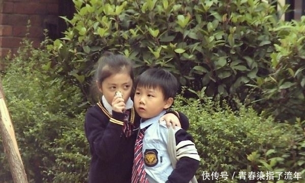 小苹果|还记得《一年级·小学季》的小苹果安淇尔吗?她现在长这样了