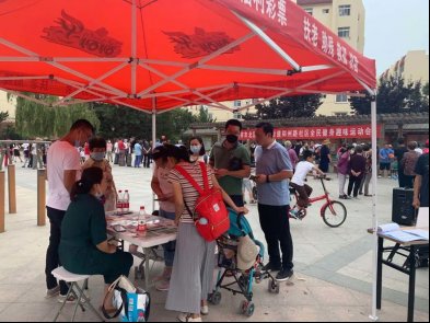 进社区|火爆！福彩进社区，别样公益行